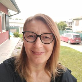 Raffaella, Babysitter a Santo Stefano
