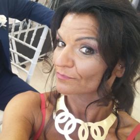 Anna, Babysitter a Città Metropolitana di Bari