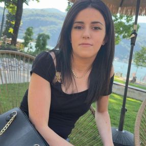 Marinela, Babysitter in Induno Olona