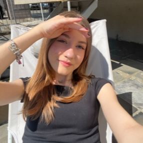 Lara, Babysitter a Casarza Ligure