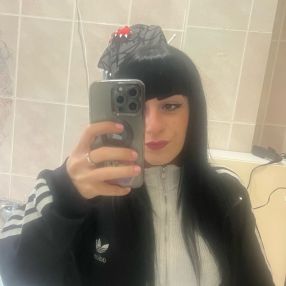 Asia, Babysitter a Paliano