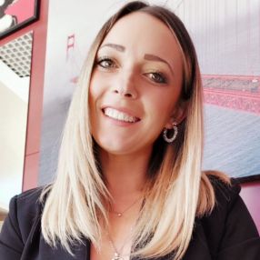 Scintilla, Babysitter a Cavalcaselle