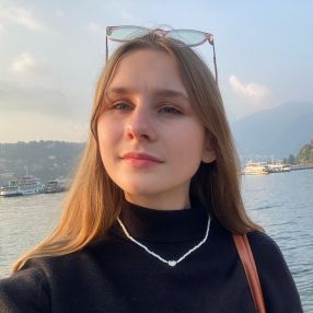 Anastasiia, Babysitter a Lavena ponte Tresa