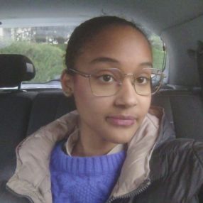 Jamila, Babysitter in Valmadrera