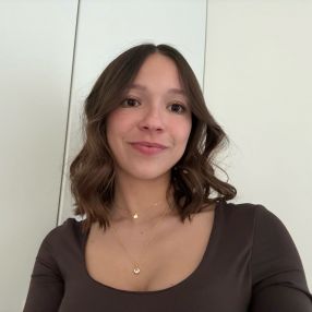 Martina, Babysitter in Meta