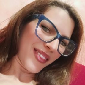 Floriana, Babysitter a Avola