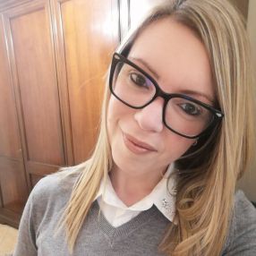 Maria Grazia, Babysitter a Barrafranca