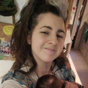Rachele, Famiglia a Isera