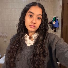 Hiba, Babysitter in Orsago