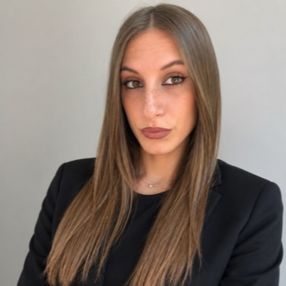 Marica, Babysitter a Adelfia