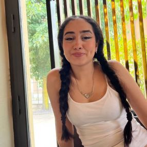 Manal, Babysitter in Vanzago
