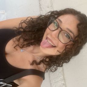 Brunella, Babysitter in Scisciano