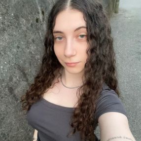 Erika, Babysitter in Cermenate