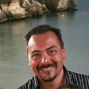 Luciano, Famiglia a Torre del Greco