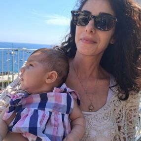 Brunella, Famiglia a Marano di Napoli