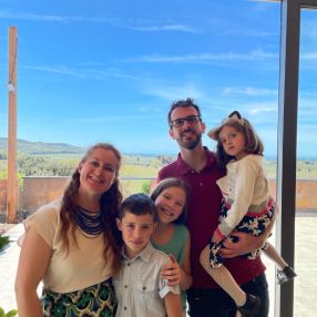 Veronica, Family in Arcisate