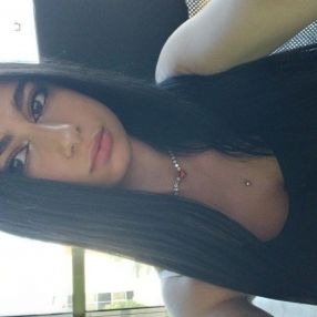 Evelyn, Babysitter a Trescore Cremasco