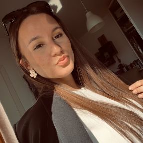 Anna, Babysitter a Scorze'