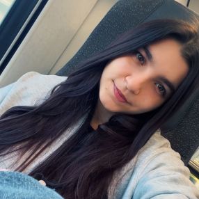 Noemi, Babysitter a Certosa di Pavia