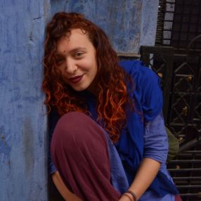 Rebecca, Babysitter a Napoli