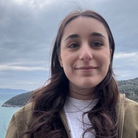 Noemi, Babysitter a Montefiascone