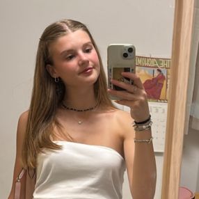 Camilla, Babysitter in Borgonovo Val Tidone