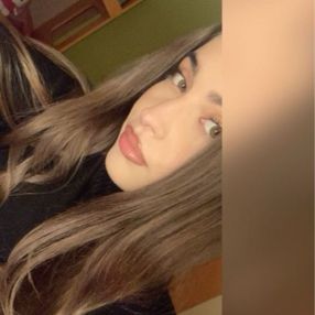 Erika, Babysitter a Aci Sant'antonio
