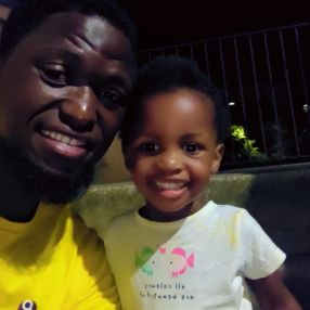Oumar, Famiglia a Provincia di Parma
