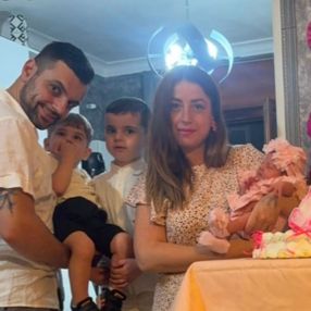 Raffaele, Famiglia a Torre Annunziata