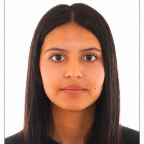 Maram, Babysitter in Senago