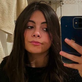 Alessia, Babysitter a San Mauro torinese