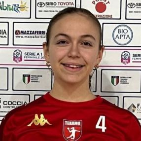 Micaela, Babysitter a Bellante Stazione