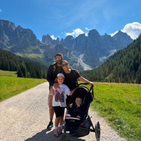 Chiara, Famiglia a Pesaro