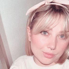 Martina, Babysitter a Paderno Dugnano