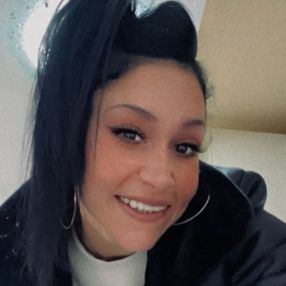 Elena, Babysitter a Battipaglia