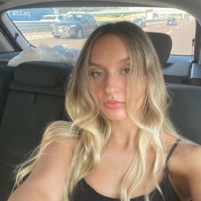 Valentina, Babysitter a Lonigo