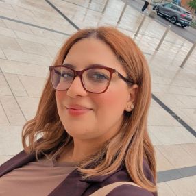Zineb, Babysitter a Stanghella