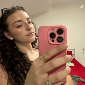 Ornelda, Babysitter a Vigarano Mainarda