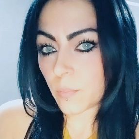 Giovanna, Babysitter a Biancavilla