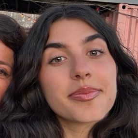 Adriana, Babysitter a Selcetta