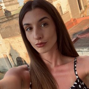 Debora, Babysitter a Mezzolombardo
