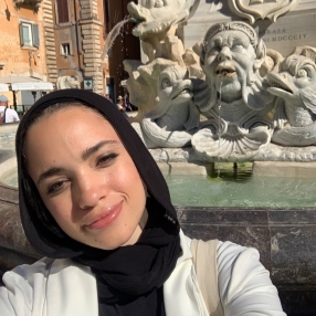 Shrouk, Babysitter in Selvazzano Dentro
