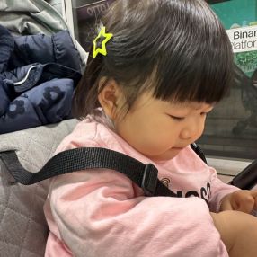 Vittoria, Famiglia a Settimo Milanese