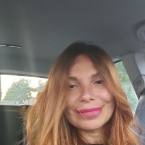 Arianna, Babysitter a La Cinquina - Bufalotta