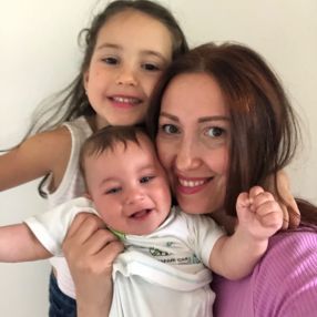 Veronica, Famiglia a Brugherio
