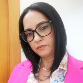 Mariateresa, Babysitter a Policoro