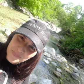 Mara, Babysitter a Feltre