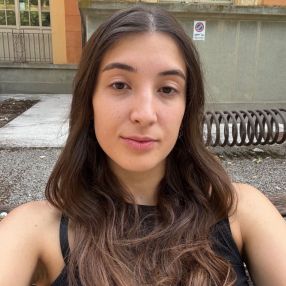 Elena, Babysitter a Bagnolo San Vito