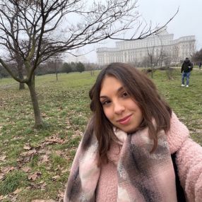 Natalia, Babysitter in Motta Sant'anastasia