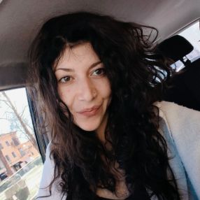 Giulia, Babysitter a Bientina